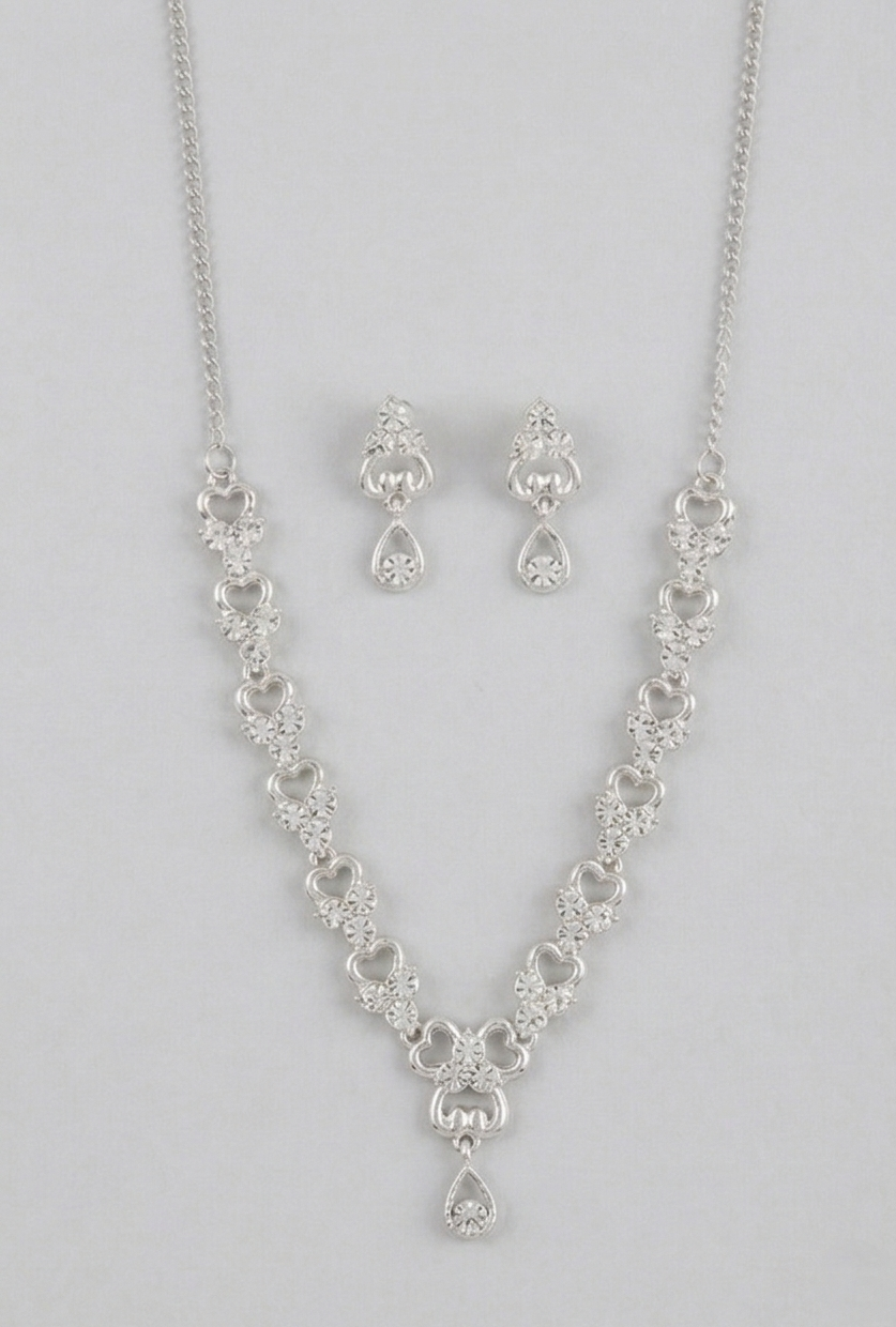 Silver Tone White Crystal Necklace – Heart Cluster Link Teardrop Pendant Imitation Jewellery for Women